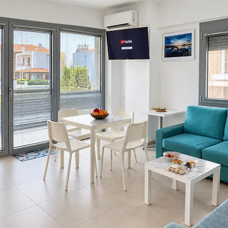 Apartment Modern Flat 100m To Sea